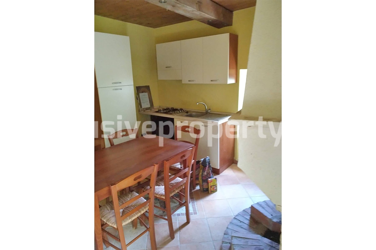 Finely restored farm house for sale in Pizzone - Molise Region