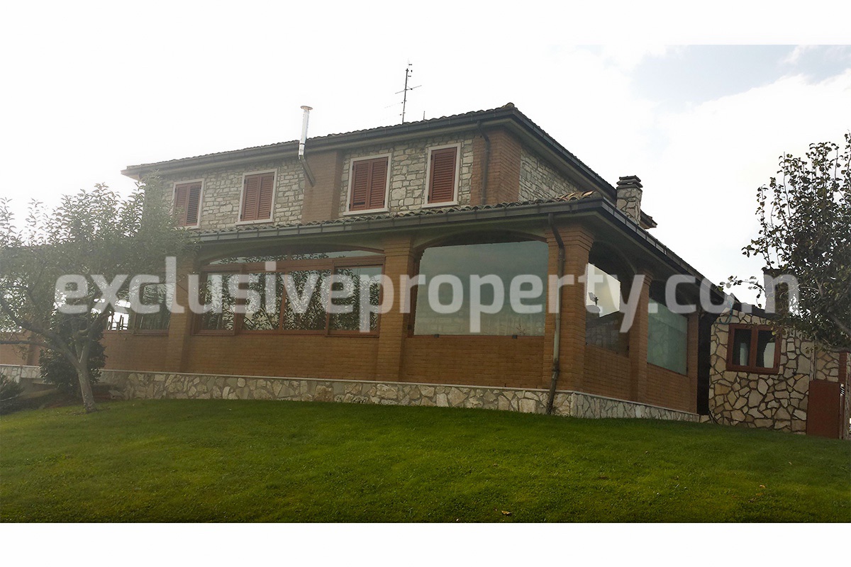 Amazing accommodation property for sale ready for business in Molise 2