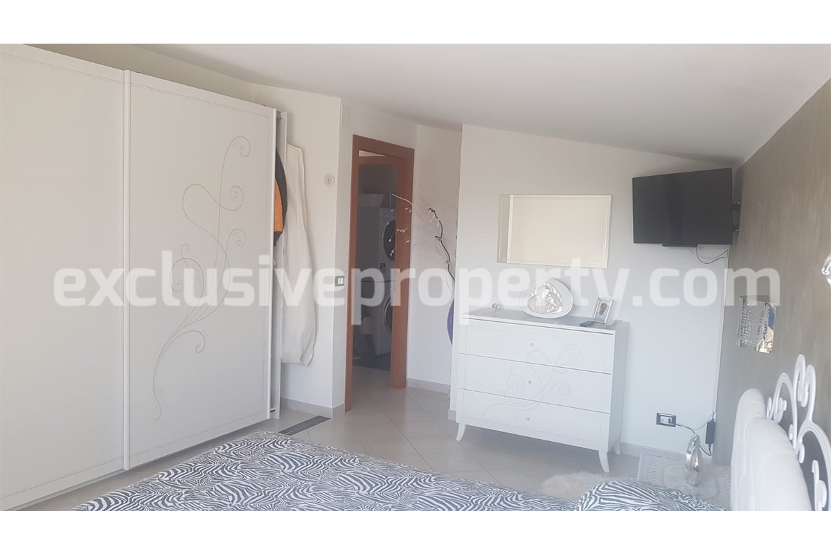 Modern apartment with sea view balcony for sale in the Molise Region 10
