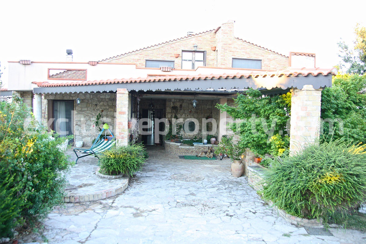 Luxury villa in brick habitable with sea view for sale in Termoli Molise Italy 40