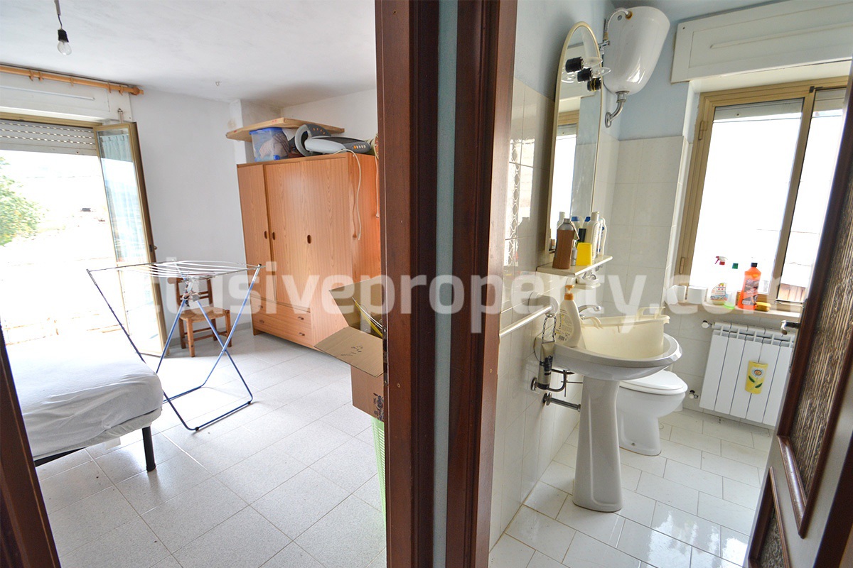 Home ready for be inhabited for sale in Abruzzo - Roccaspianlveti - Italy 12