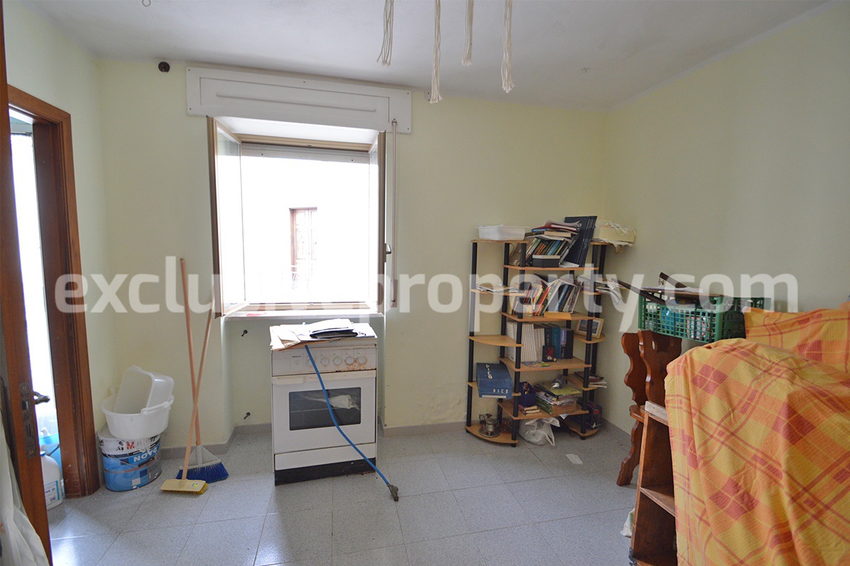 Home ready for be inhabited for sale in Abruzzo - Roccaspianlveti - Italy 5
