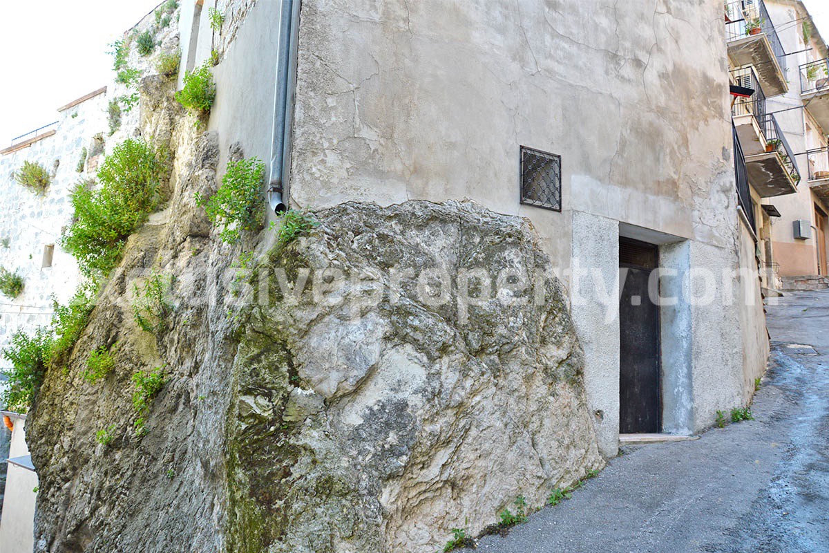 Habitable house for sale in the ancient village of Gissi - Chieti - Abruzzo 23
