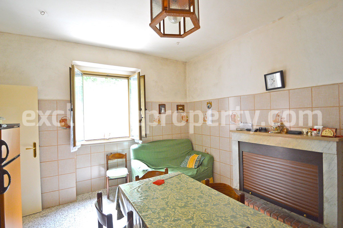 Character country house in stone for sale in Abruzzo