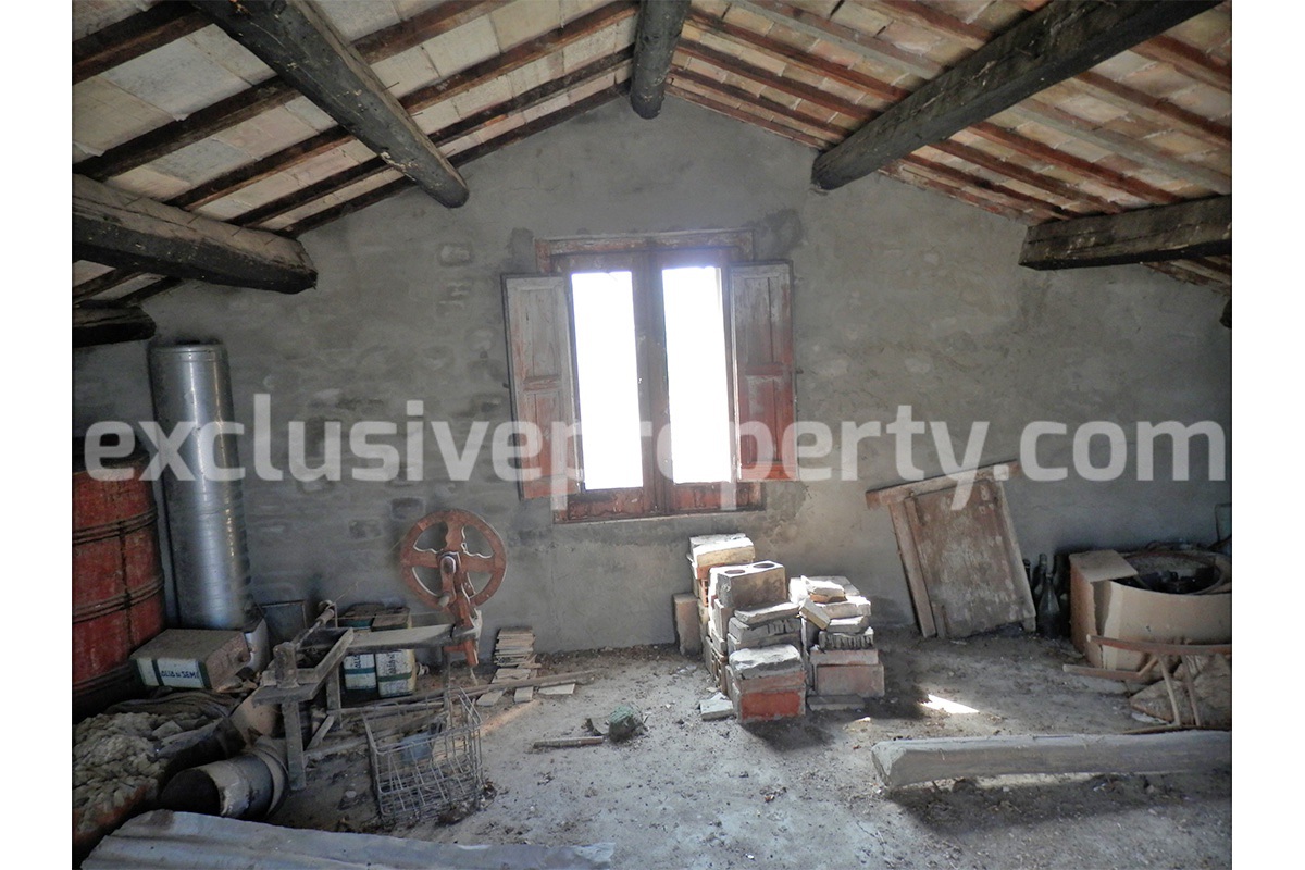 Semi-detached house with garden for sale not far from Trabocchi and Adriatic Sea 14
