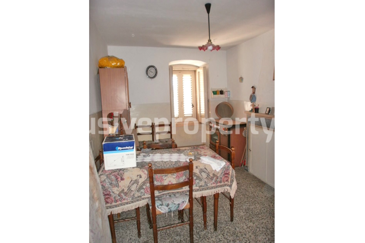 Habitable house for sale in the village of Fraine - Abruzzo - Italy