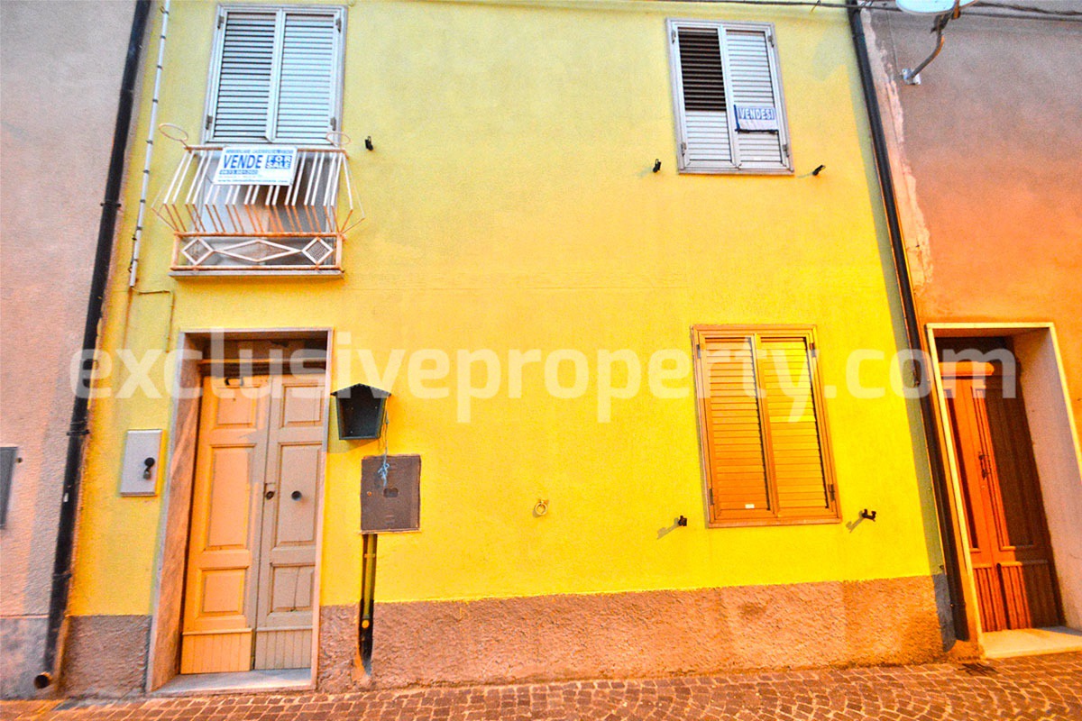 Buy Italian House in Fraine - Abruzzo - Italy