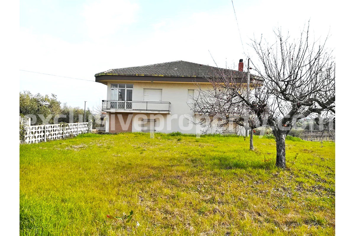 Lovely country house with view in Giuliano Teatino - Chieti 1