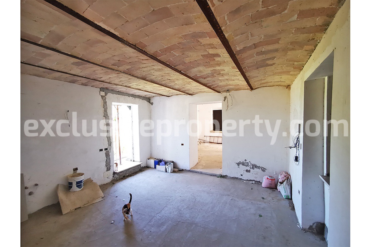 Country house to complete for sale in Lanciano - Abruzzo 13