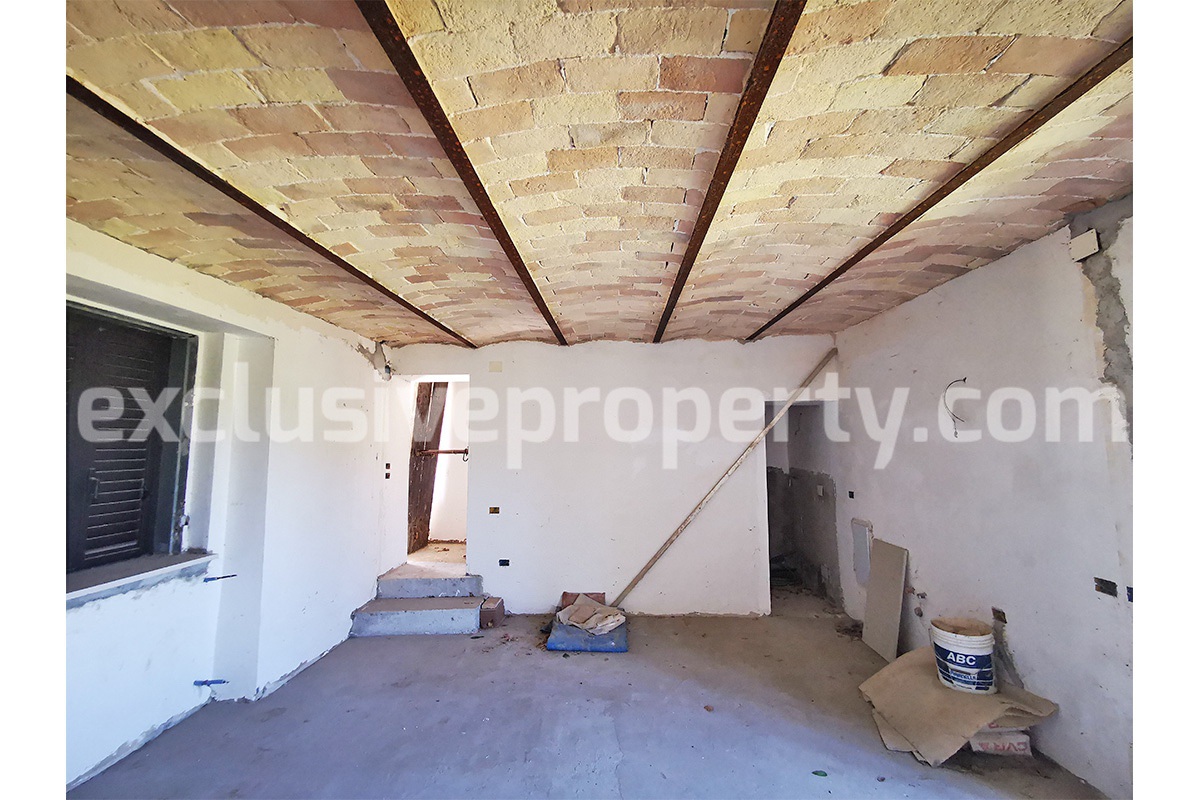 Country house to complete for sale in Lanciano - Abruzzo 9