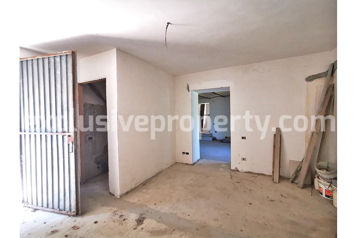 Country house to complete for sale in Lanciano - Abruzzo 8
