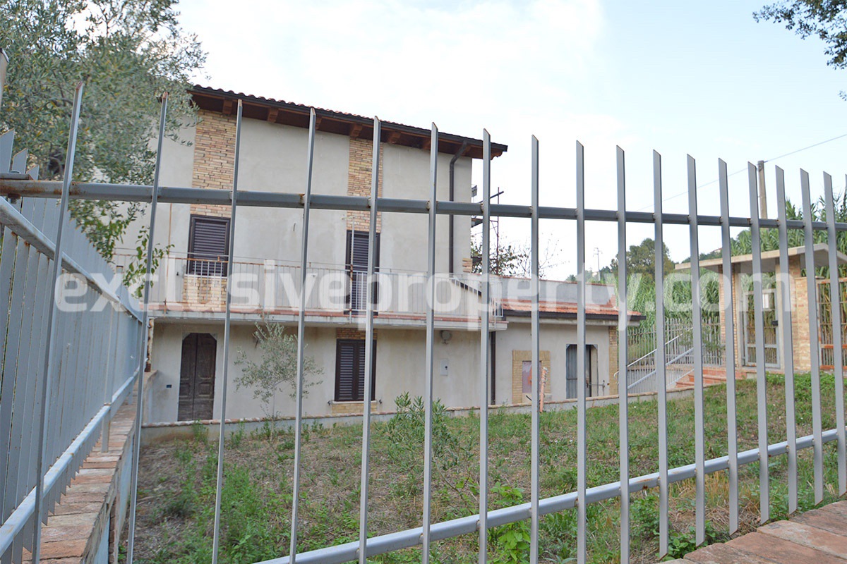 Country house to complete for sale in Lanciano - Abruzzo 31