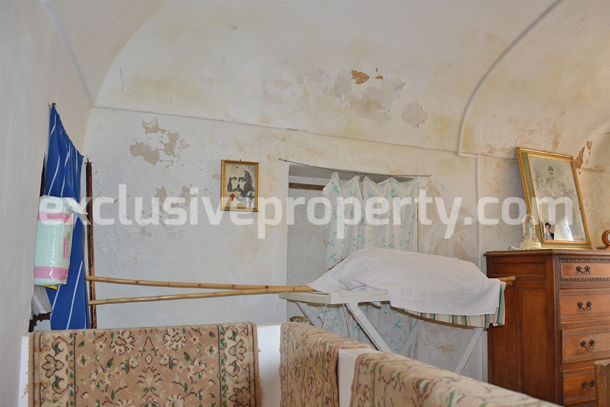 Habitable town house for sale in Casalanguida - Abruzzo
