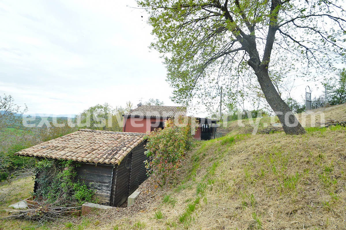 Farm house rustic and elegant taste for sale in Molise - Italy 11