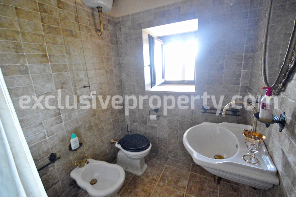 Farm house rustic and elegant taste for sale in Molise - Italy 36