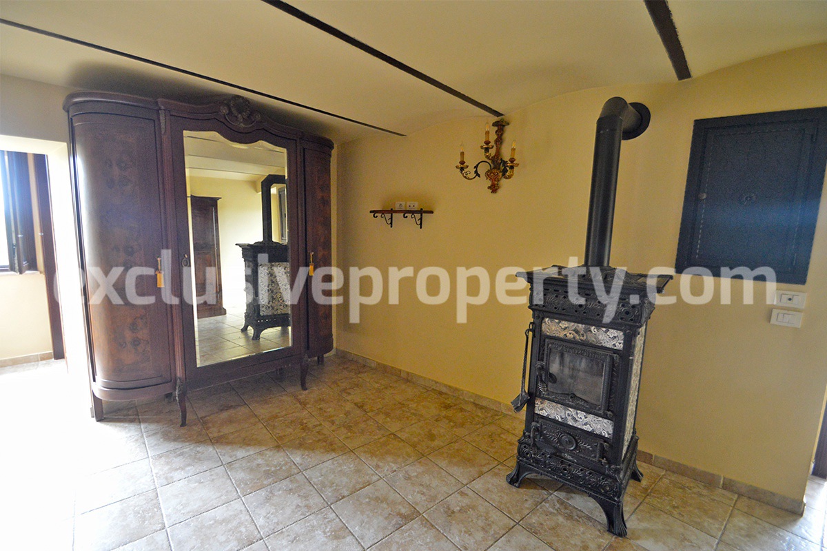 Farm house rustic and elegant taste for sale in Molise - Italy 48