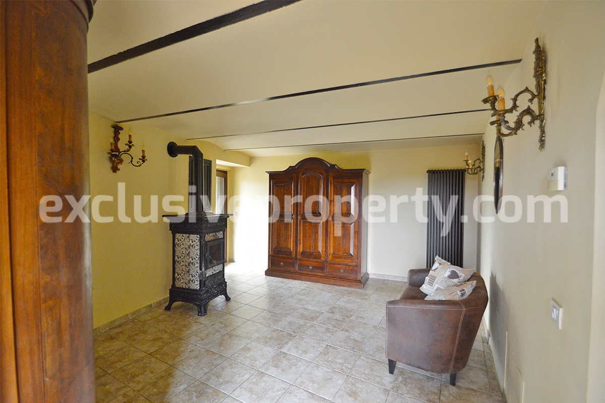 Farm house rustic and elegant taste for sale in Molise - Italy 50