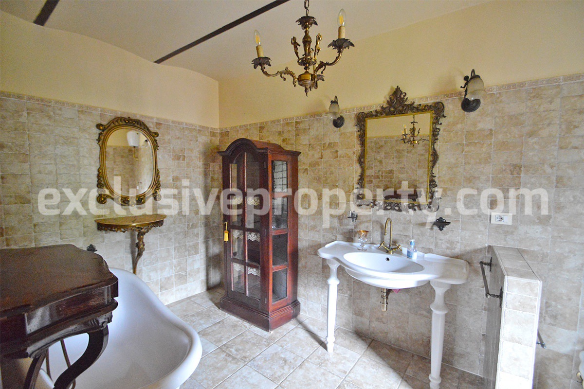 Farm house rustic and elegant taste for sale in Molise - Italy 65