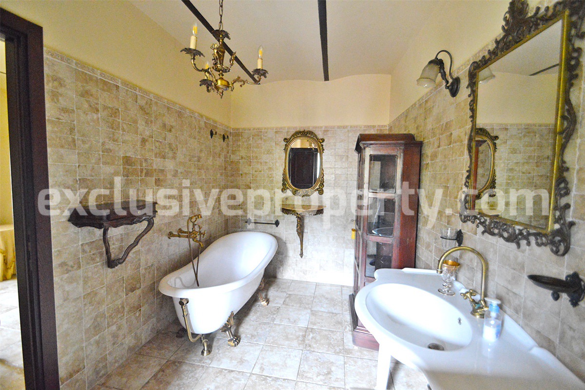 Farm house rustic and elegant taste for sale in Molise - Italy 67
