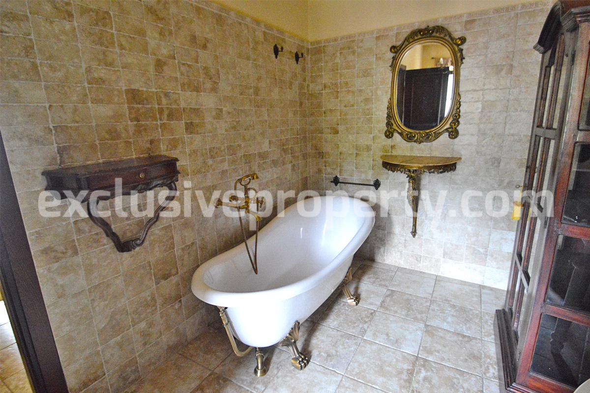 Farm house rustic and elegant taste for sale in Molise - Italy 68