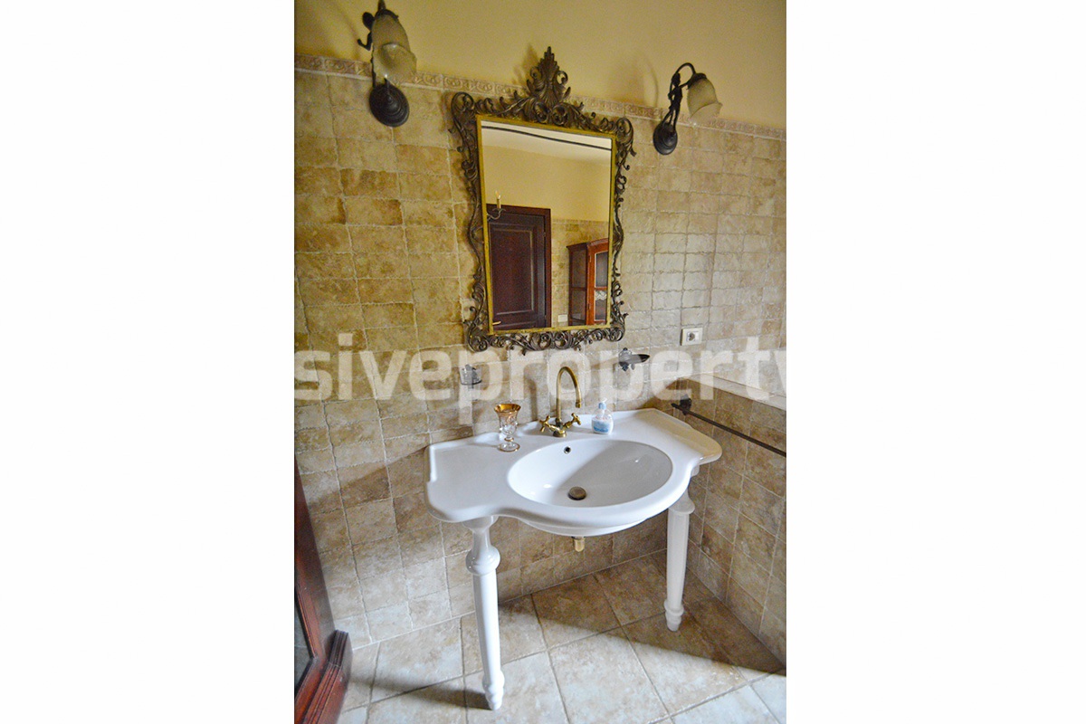 Farm house rustic and elegant taste for sale in Molise - Italy 72