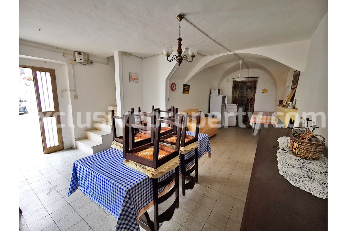 Town house with terrace and land for sale in Liscia - Abruzzo 10