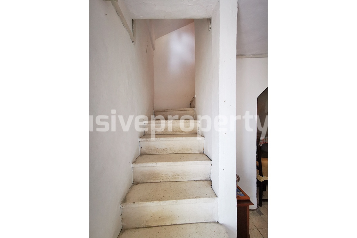 Town house with terrace and land for sale in Liscia - Abruzzo 18