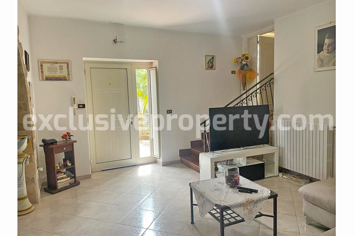 Renovated country house with rustic furniture for sale in Molise Region 19