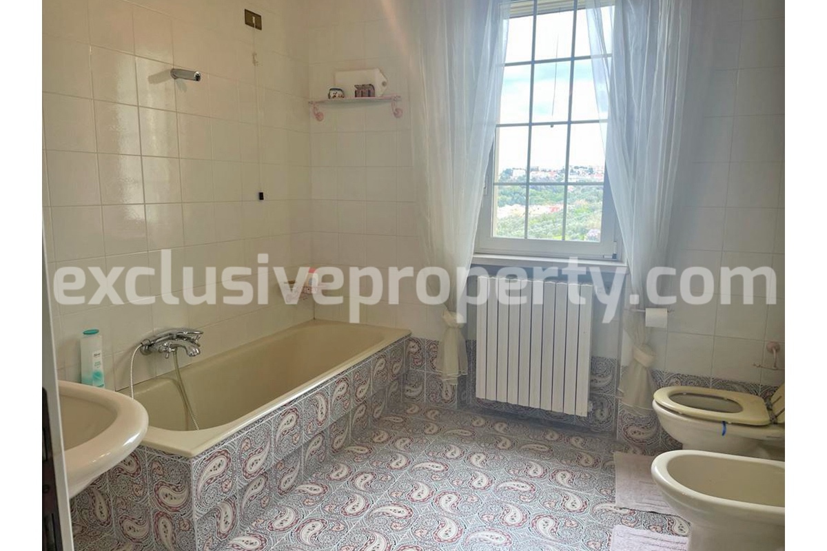 Renovated country house with rustic furniture for sale in Molise Region 28