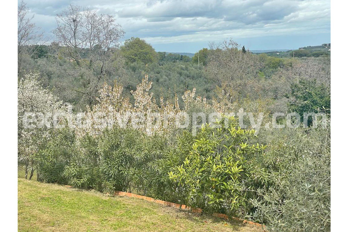 Renovated country house with rustic furniture for sale in Molise Region 55