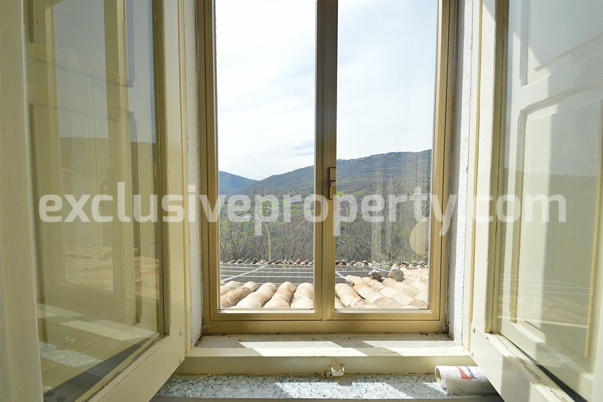 Beautiful town house with panoramic view for sale in San Buono 19