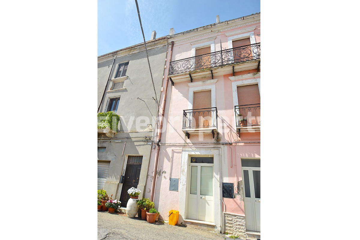 House with terrace sea view for sale in Italy - Region Molise