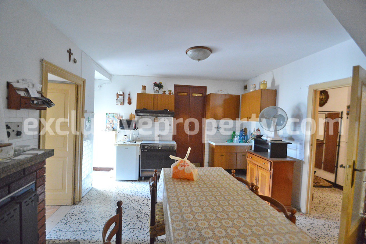 Property consisting of two residential units for sale in Abruzzo - Italy 13