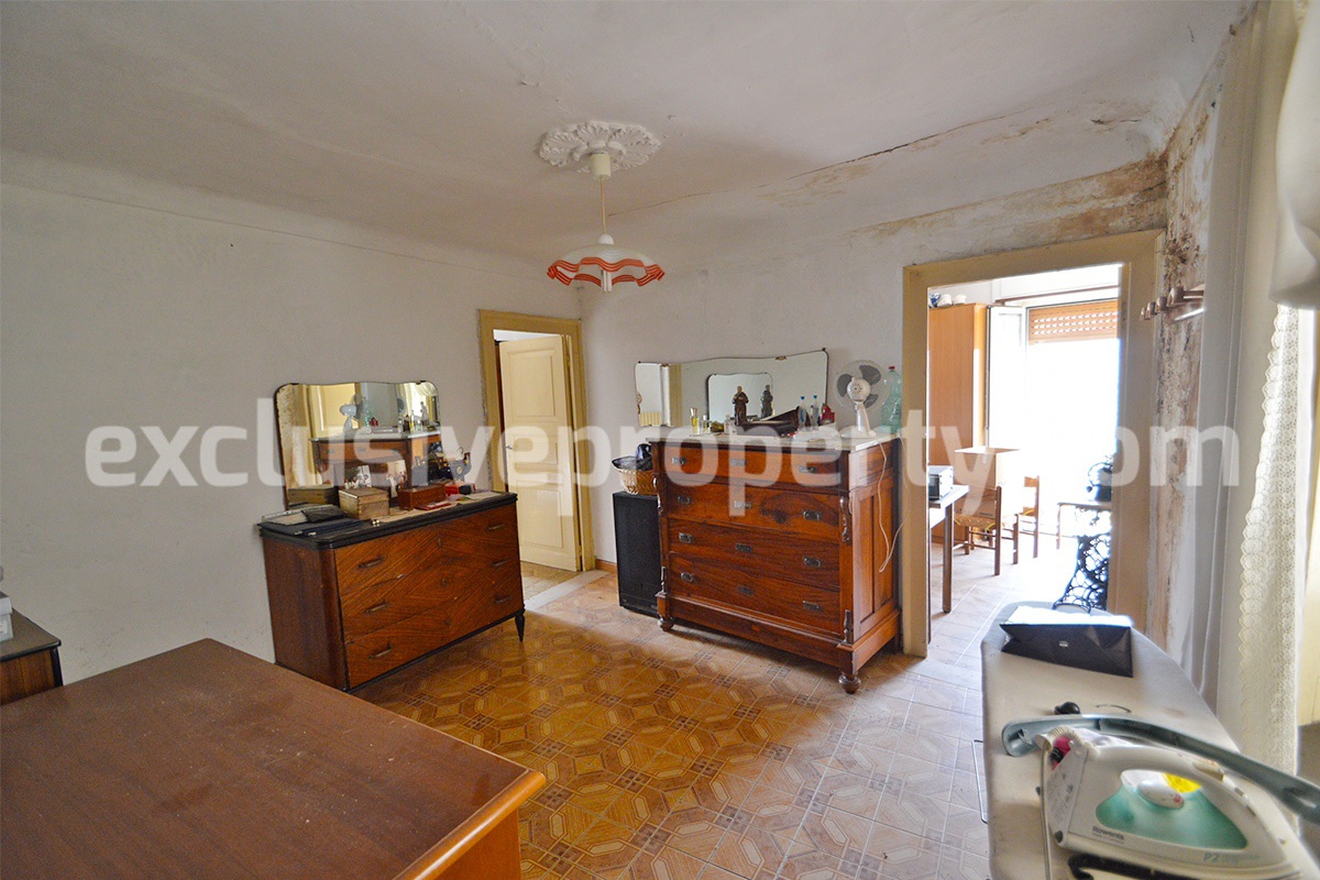 Property consisting of two residential units for sale in Abruzzo - Italy 21