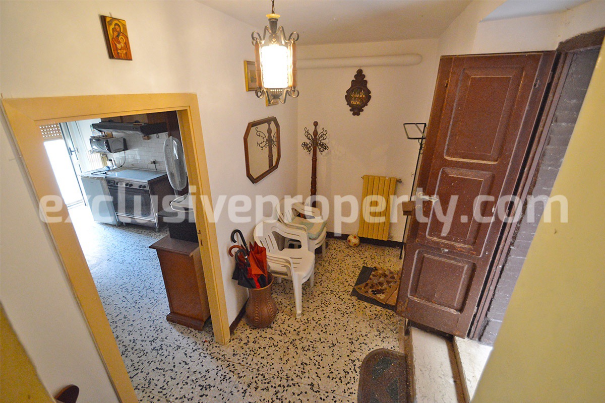 Property consisting of two residential units for sale in Abruzzo - Italy 10