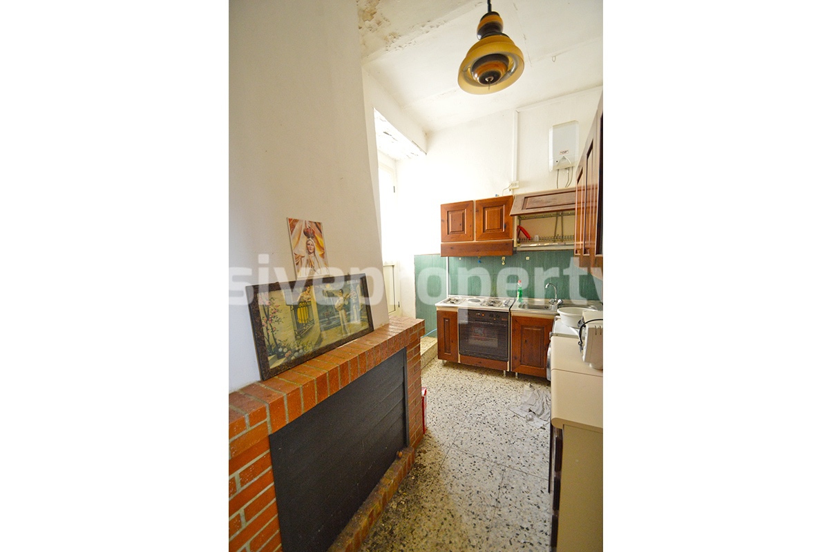 Property consisting of two residential units for sale in Abruzzo - Italy 74