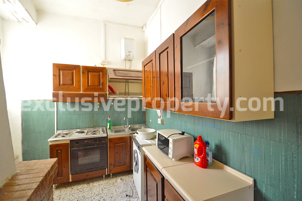 Property consisting of two residential units for sale in Abruzzo - Italy 75