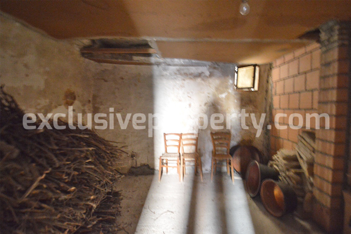Property consisting of two residential units for sale in Abruzzo - Italy 101