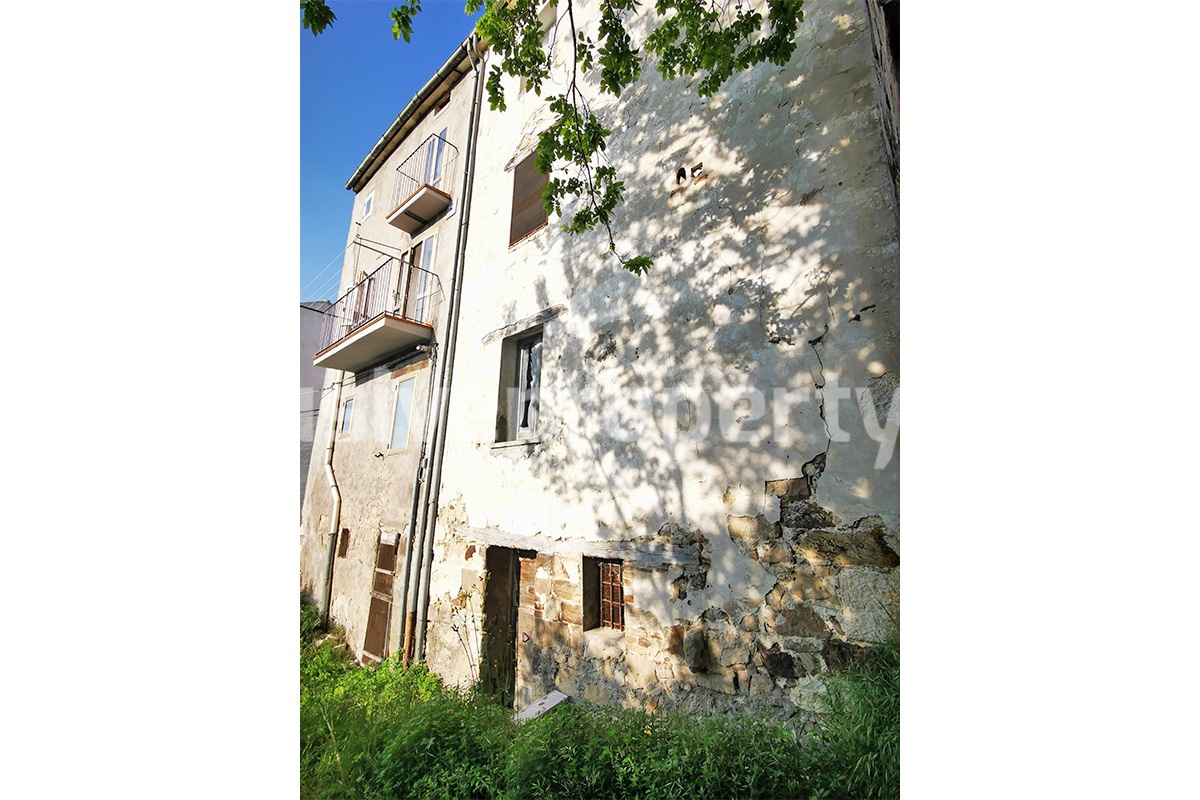 Large rural house with garden for sale in Torricella Peligna - Abruzzo 59