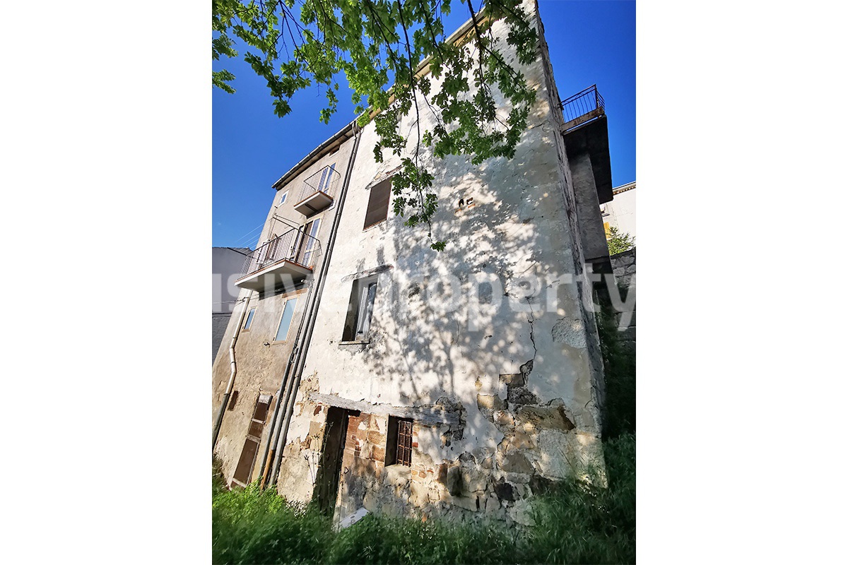 Large rural house with garden for sale in Torricella Peligna - Abruzzo 61