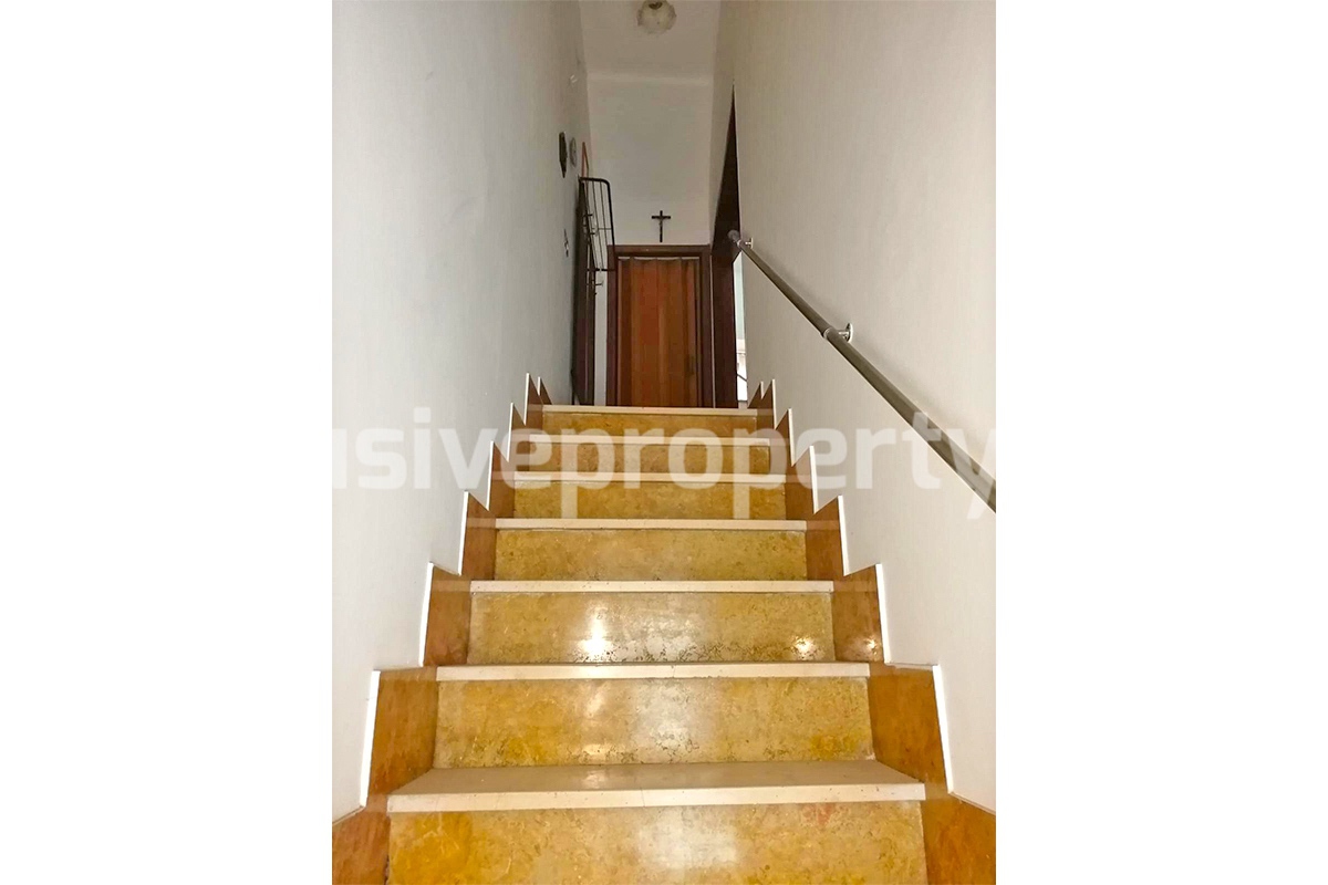 Perfect condition town house for sale in Palata for sale near the coast 8