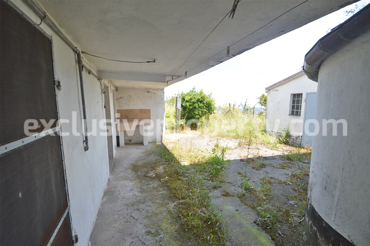 Spacious habitable house with panoramic terrace and flat garden for sale in Abruzzo 21