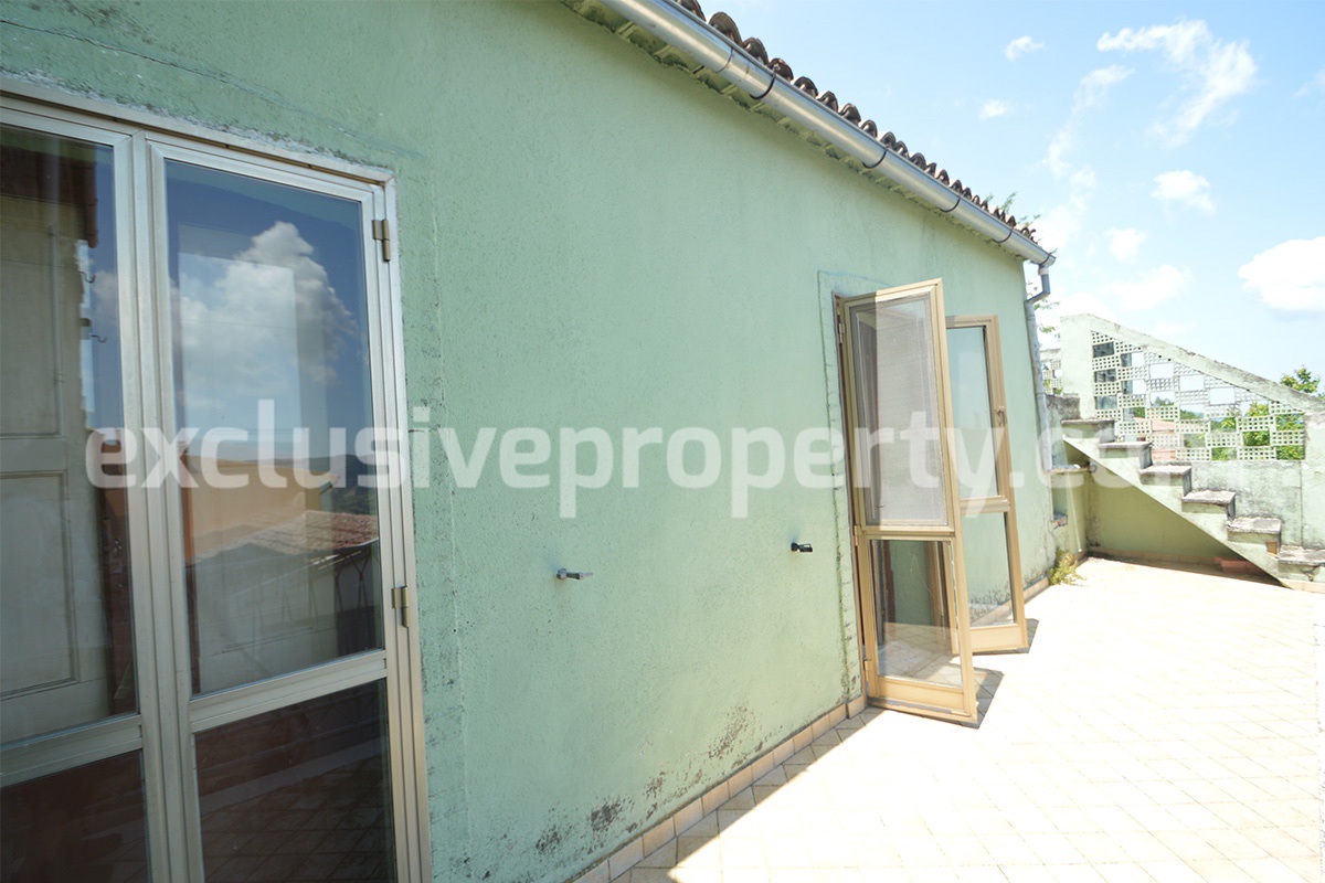 Spacious habitable house with panoramic terrace and flat garden for sale in Abruzzo 45