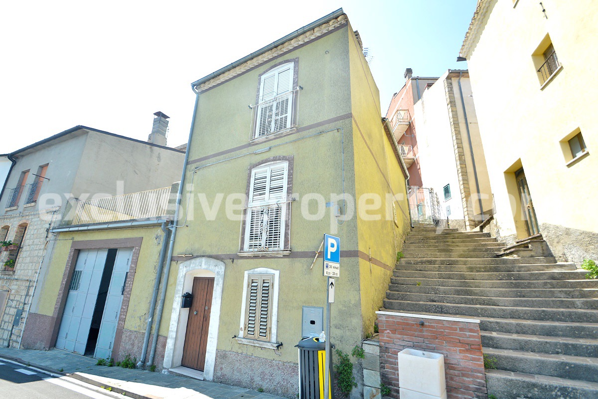 Town house with panoramic terrace cellar and garage for sale in Abruzzo 2
