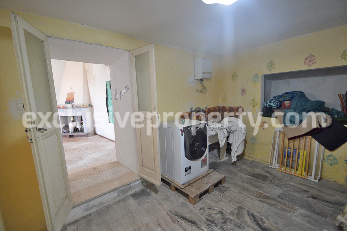 Town house with panoramic terrace cellar and garage for sale in Abruzzo 10