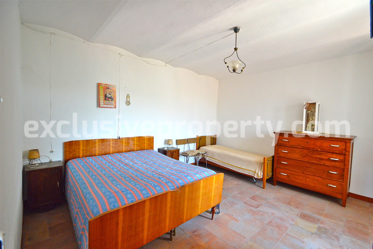 Town house for sale in Italy - Civitacampomarano