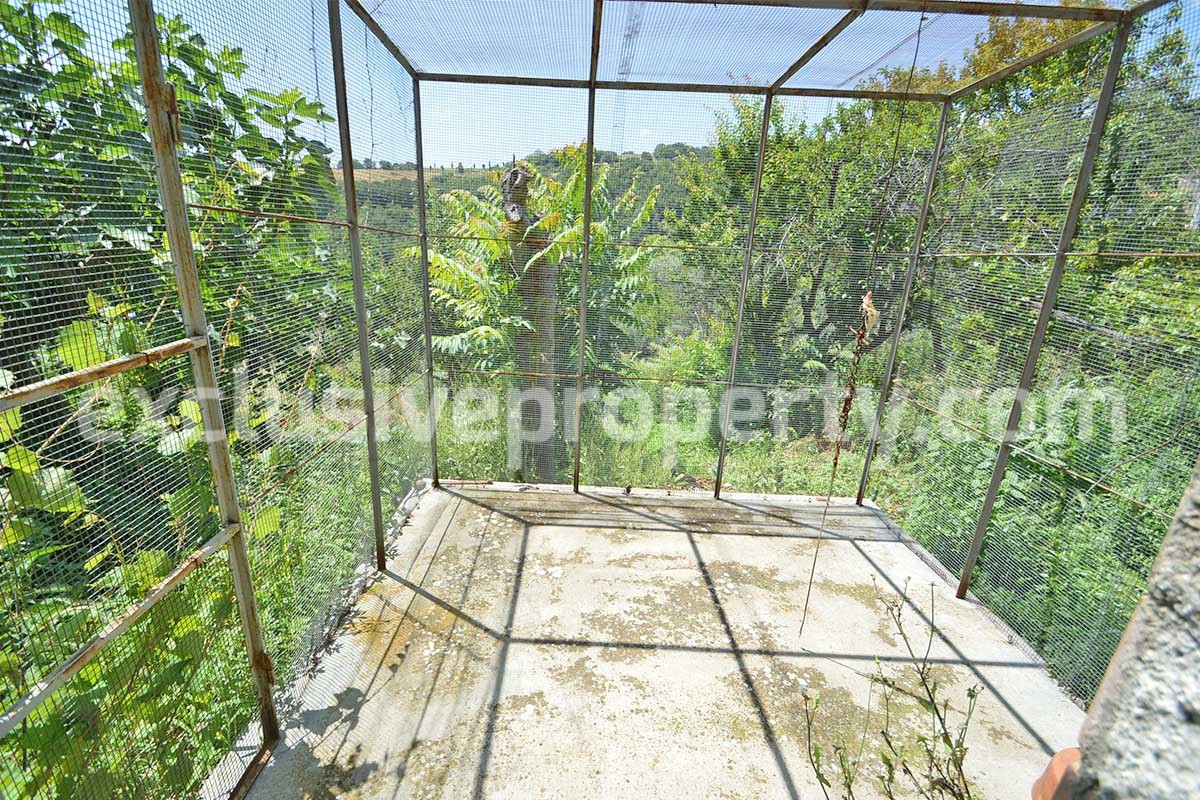Typical Italian house with garden and terrace for sale in Molise - Italy 37
