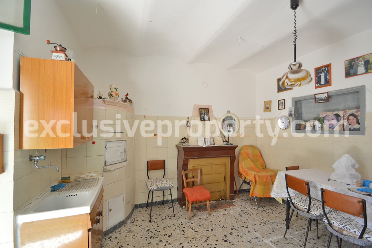 Town house with outside space in the center of a big town - Trivento