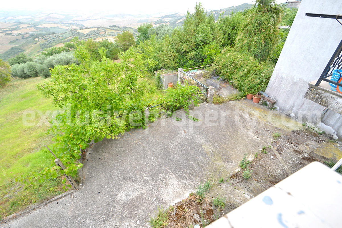 Large house with terrace - garden and garage for sale near the coast in Mafalda - Molise 28