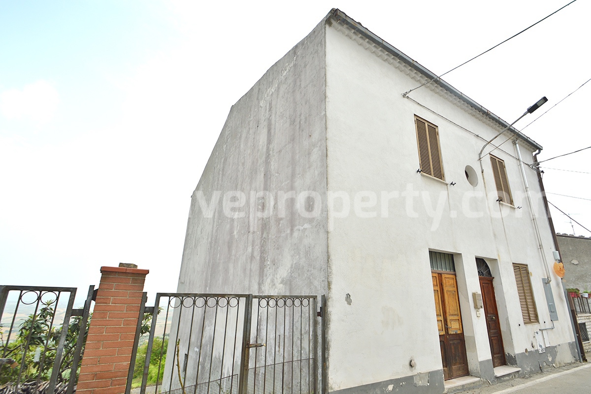 Large house with terrace - garden and garage for sale near the coast in Mafalda - Molise 67